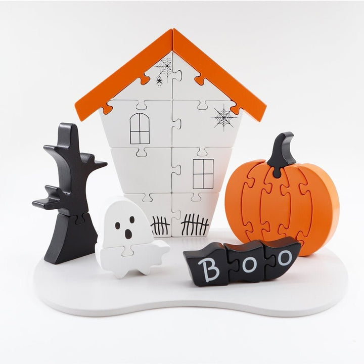 Eğitici ve yaratıcı Cadılar Bayramı temalı ahşap yapboz.