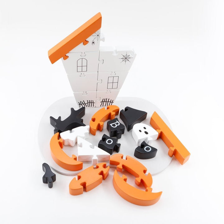 Kayın ağacından üretilmiş, doğal ve sağlıklı Cadılar Bayramı yapboz seti.