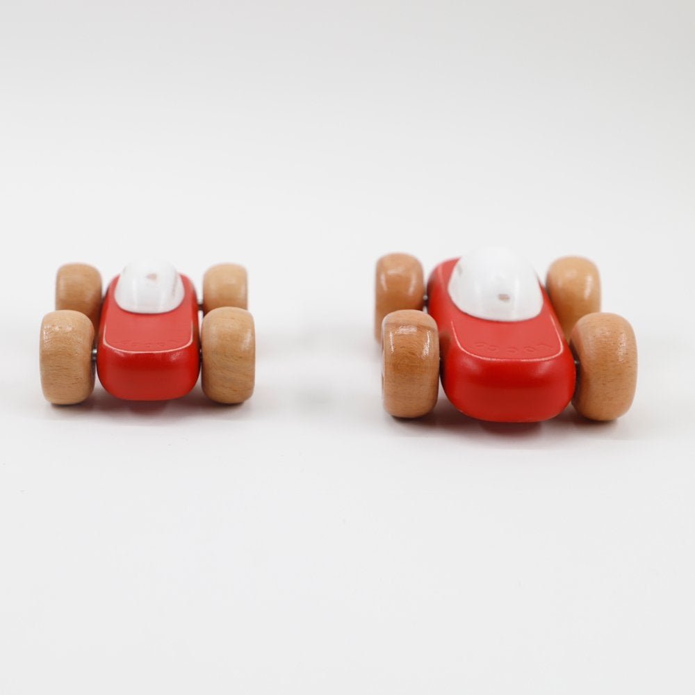 Birinci sınıf işçilikle yapılmış, çocuk dostu Formula seti.